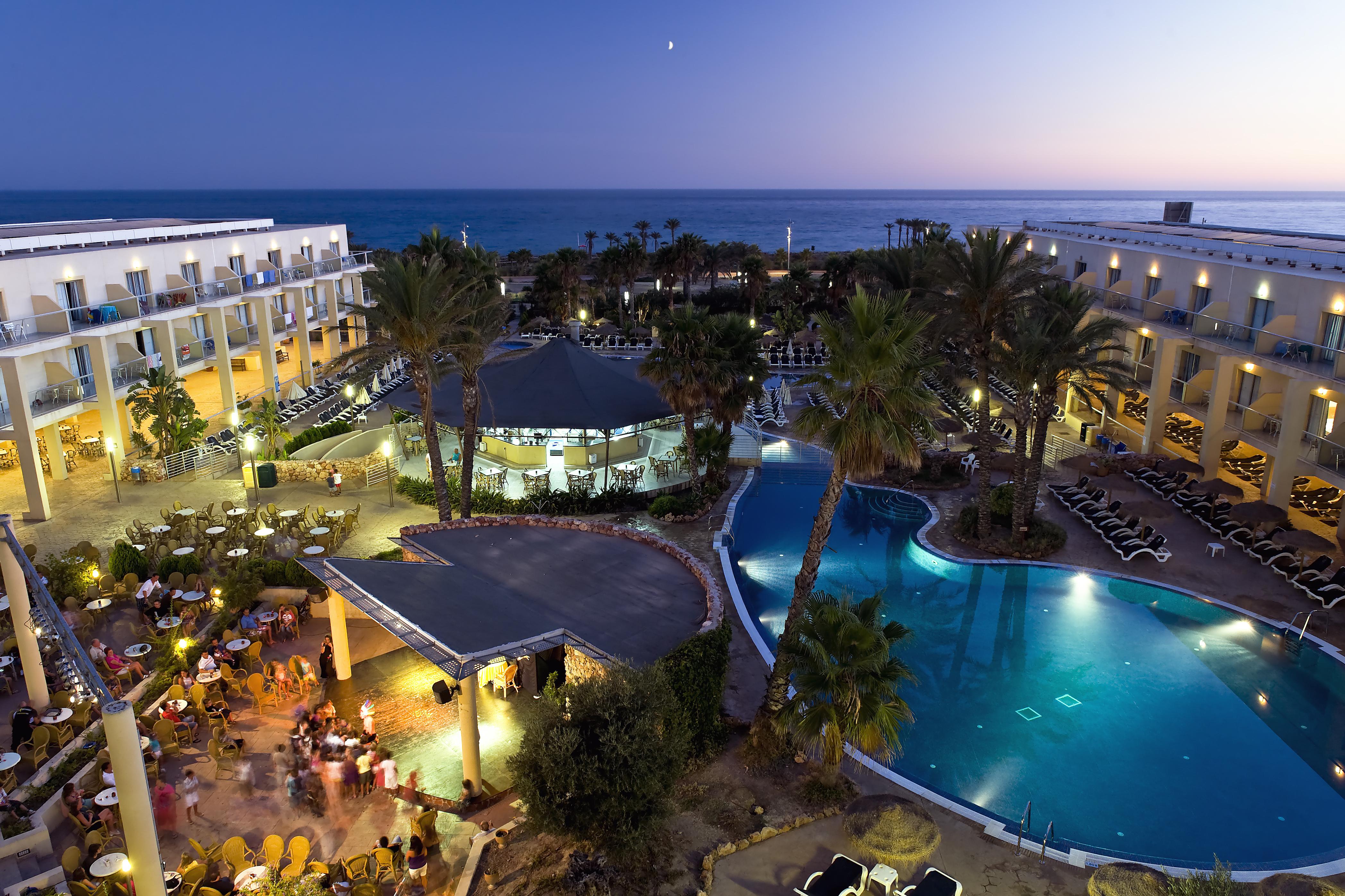 Cabogata Beach Hotel レタマル エクステリア 写真 The Leonardo Village Hotel